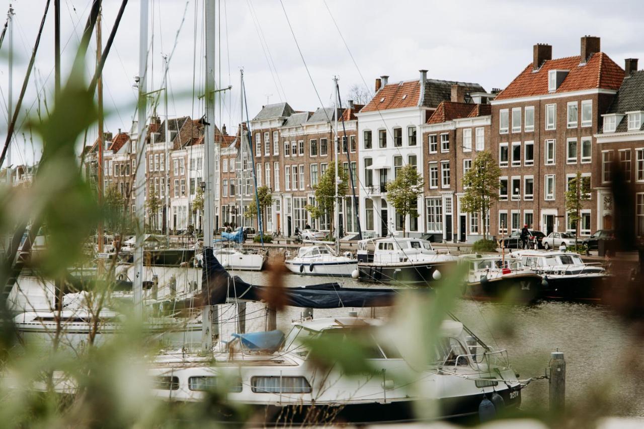 Number 9 * Middelburg